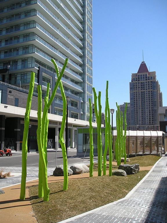 Square One Fully Furnished Suite Μισισάουγκα Εξωτερικό φωτογραφία